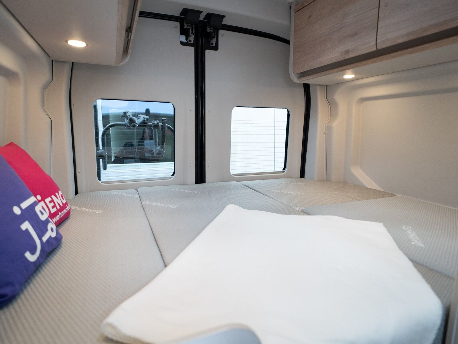 Fahrzeugabbildung Dethleffs Globetrail Classic 590 DK Ford Assistenz-Systeme