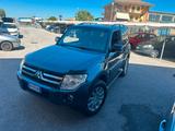 Mitsubishi Pajero 3.2 DI-D 16V 3p. Intense - gebrauchte Mitsubishi Pajero aus dem Jahr 2009
