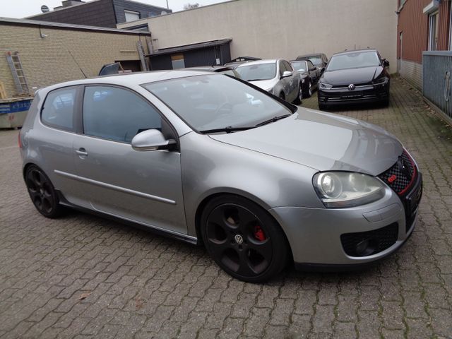 Volkswagen Golf GTI 2.0 TFSI, DSG, Klimatr., PDC, SHZ