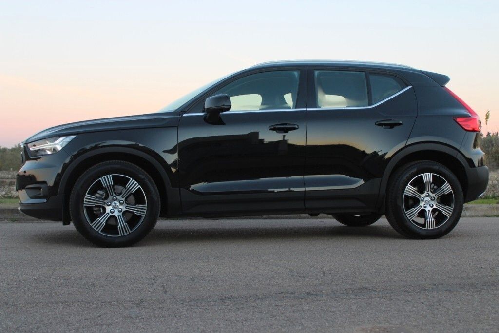 Volvo XC40 D3 Aut. Inscription *CAMERA *PELLE imagem 2