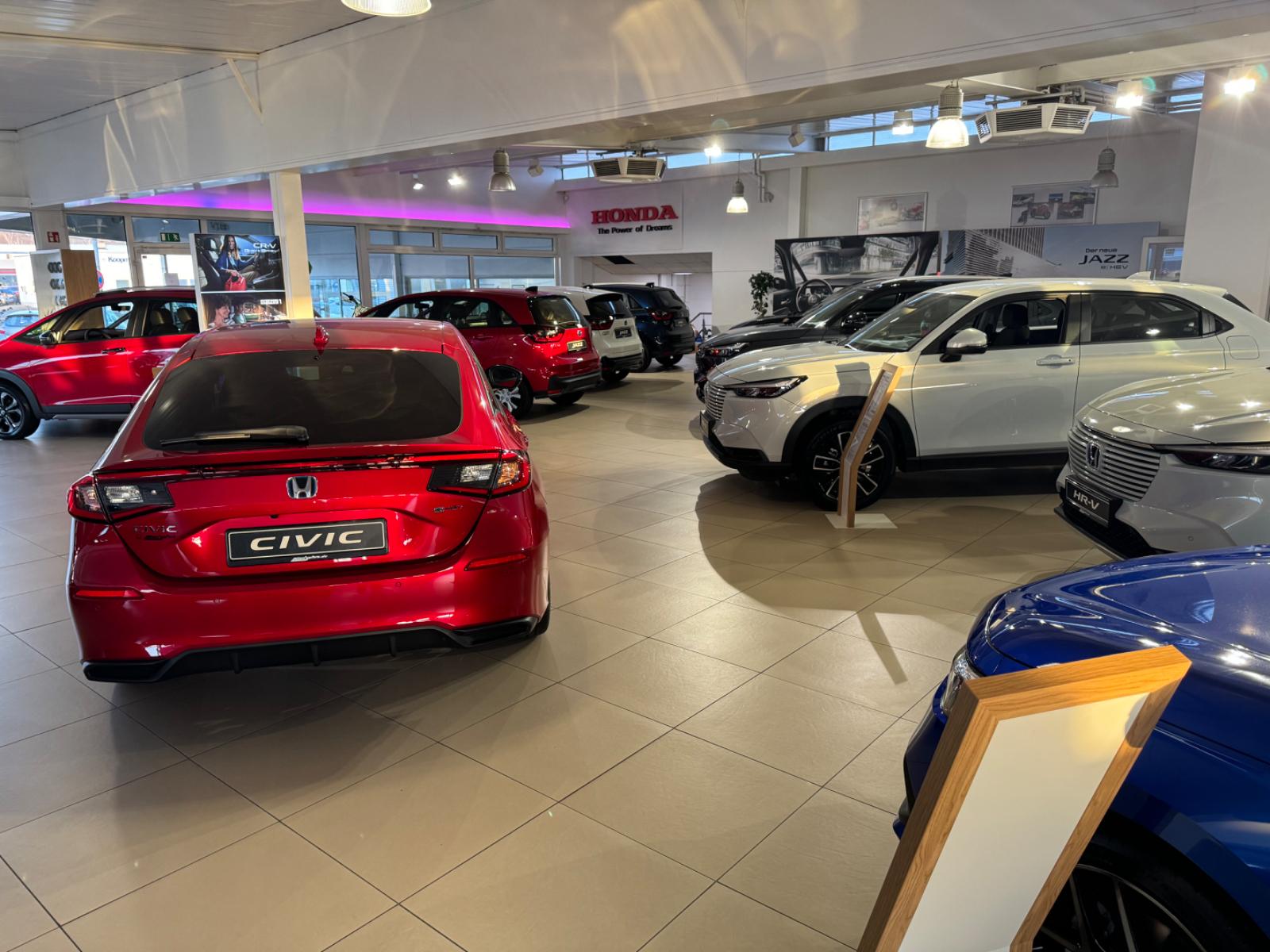 showroom-image-main