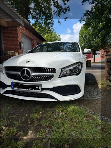 MERCEDES-BENZ Mercedes-Benz CLA 200 Shooting Brake | Automatik