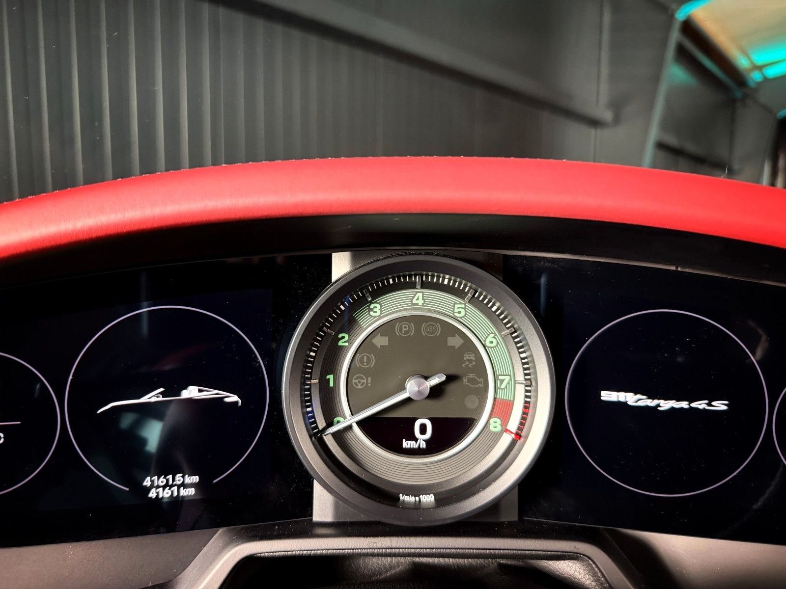 Fahrzeugabbildung Porsche 911 Targa 4 S Heritage Design Edition + N1. 173