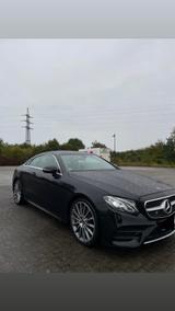 Mercedes-Benz E 300 AMG Line - Mercedes-Benz E 300: AMG