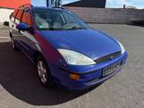 Ford Focus 1.6 Futura 2 Hand Guter Zustand - Ford Focus: Futura