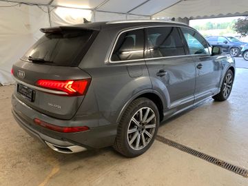 Audi Q7 - 5