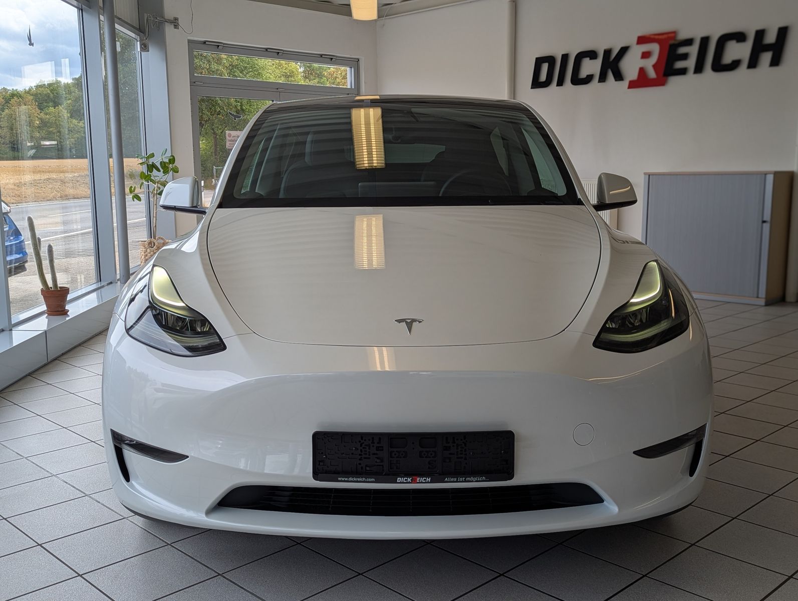 Tesla Model Y Long Range Dual AWD EAP AHK SOH-93,7% foto 3