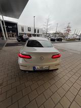 Mercedes-Benz E 350 Coupé - 1. Hand - Nahezu Vollausstattung - Mercedes-Benz E 350 mit Benzin-Antrieb: Coupe