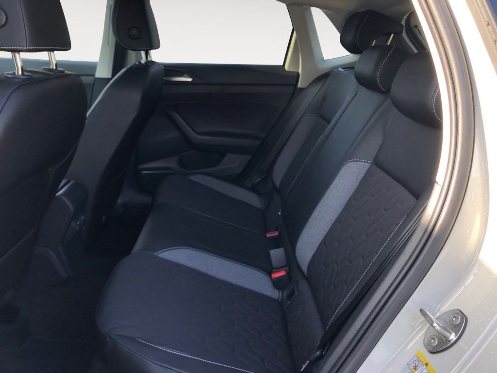 Fahrzeugabbildung Volkswagen Polo 1.0 TSI Energy Garantie bis 07/2031
