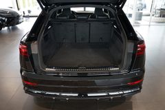 AUDI Q8 50 TDI S line | Pano | HuD | Carbon | B&O AUDI Q8 50 TDI S line | Pano | HuD | Carbon | B&O