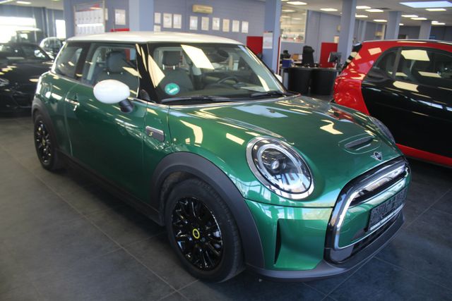 MINI Cooper SE Classic Trim