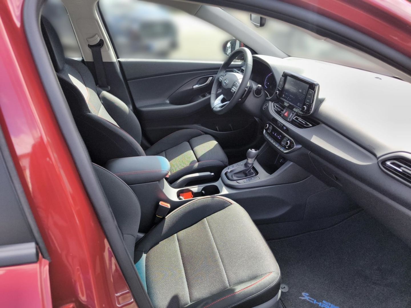Fahrzeugabbildung Hyundai i30 Kombi 1.5T Trend Mild-Hybrid (48V) Allwetter