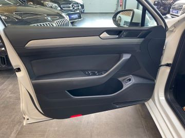 Volkswagen Passat Variant *19%*LED*KAMERA*ACC*AHK*NAVI*SHZ*