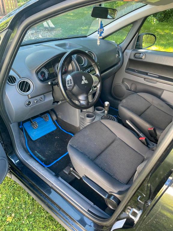 Mitsubishi Colt