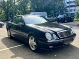 Mercedes-Benz Mercedes CLK 200 Kompressor Cabrio TÜV Neu - Mercedes-Benz CLK 200 in Köln