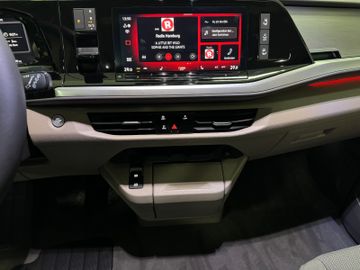Volkswagen T7 Multivan AHK StHz Panodach Kamera