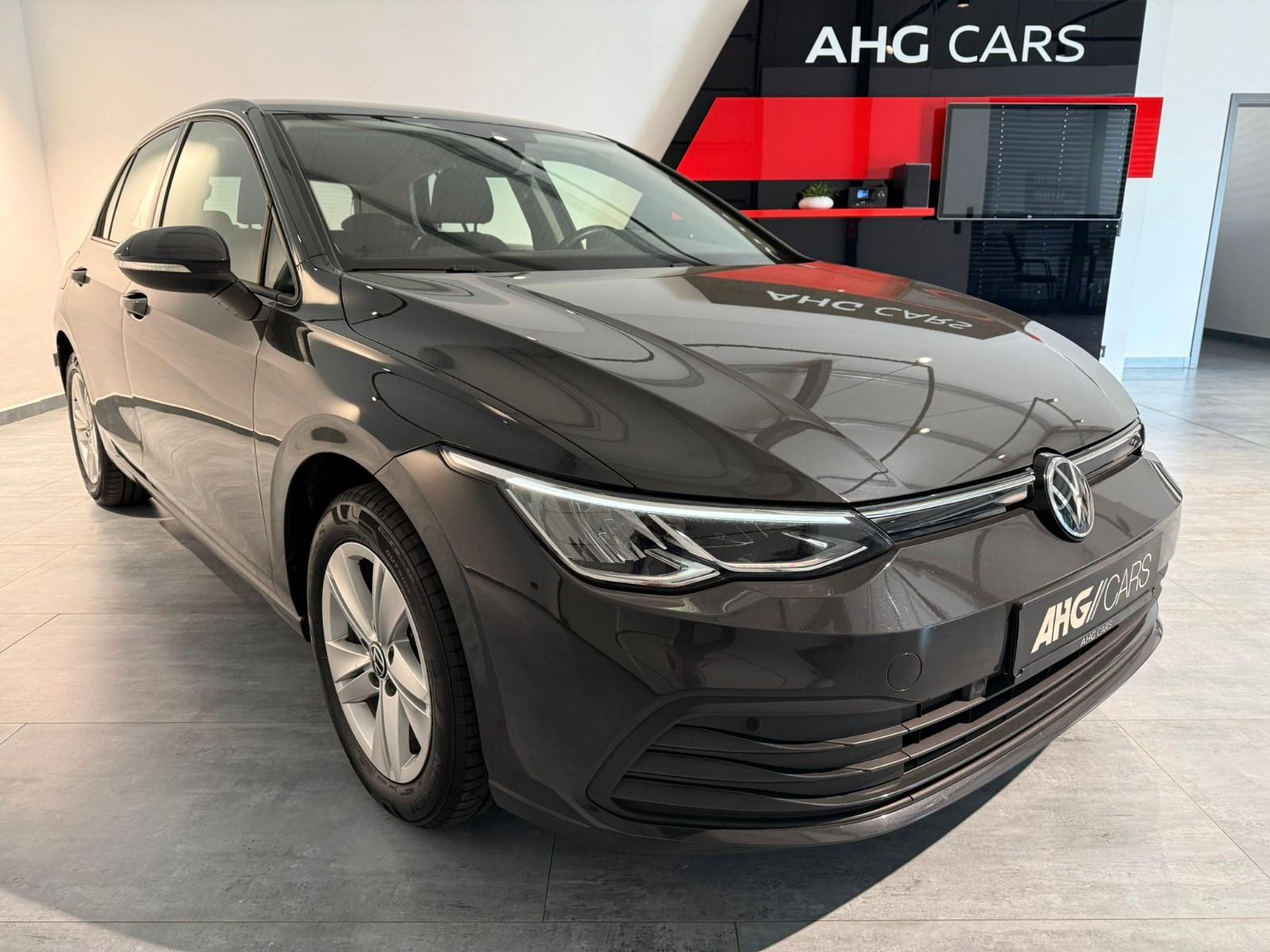 Volkswagen Golf 8 Lim. Life 2,0 TDI DSG*NAVI*LED*SHZ*1HAND*