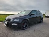 Skoda Octavia 2.0 TSI DSG RS Combi RS - Skoda Octavia von privat