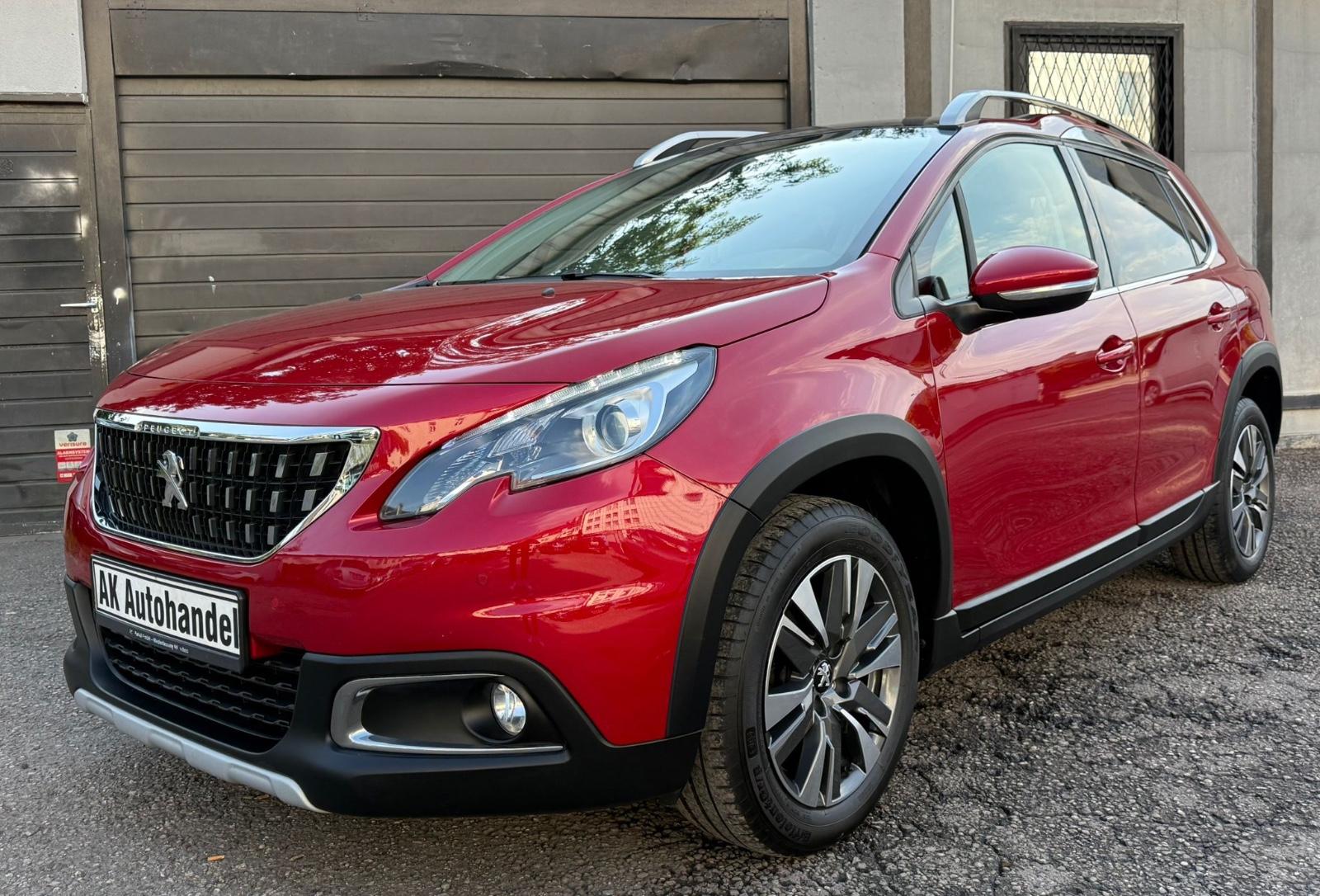 Peugeot 2008 Allure Aut Navi Sitzheizung Panoramadach