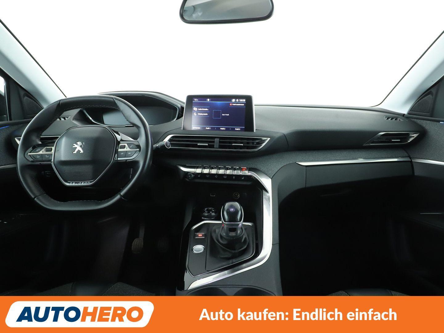 Peugeot 3008 1.2 PureTech Allure Aut.*NAV*LED*TEMPO*CAM*
