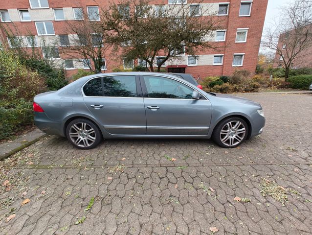 Skoda Vollausstattung Superb 1.8 TSI DSG Comfort