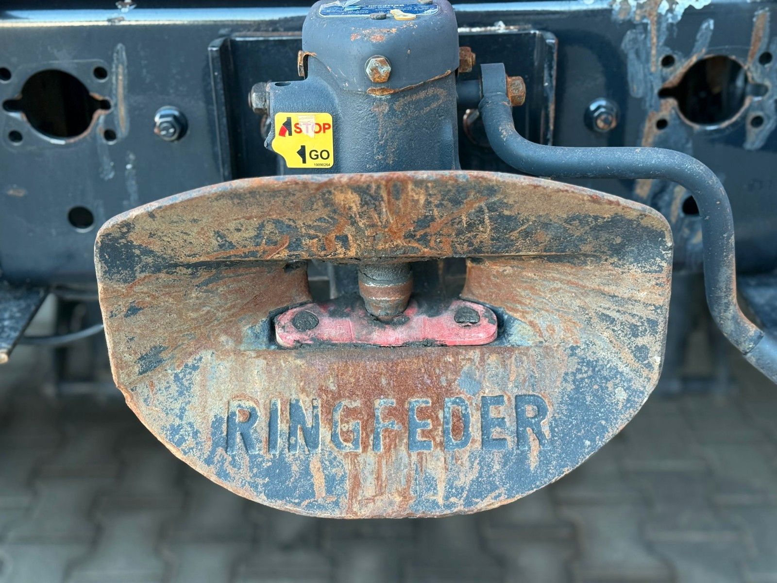 Fahrzeugabbildung MAN TGX 26.470 6x2-4 BL VDL P-18 Absetzkipper Funk.