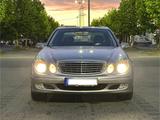 Mercedes-Benz Mercedes E320 ELEGANCE, perfekter Zustand - Mercedes-Benz E 320 in Wiesbaden