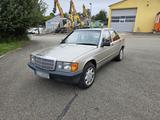 Mercedes-Benz Mercedes Benz 190D 2.5 Schalter H- Kennzei... - Mercedes-Benz 190 aus 1987: 190d
