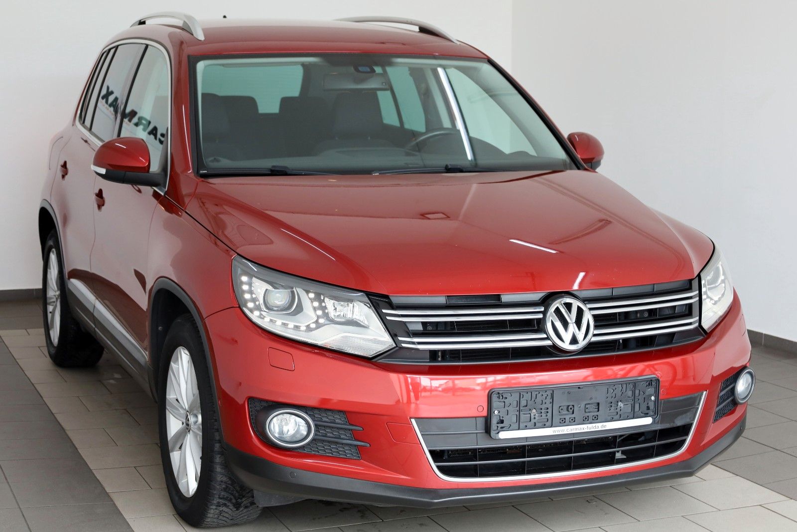 Fahrzeugabbildung Volkswagen Tiguan Sport&Style Alcantara,Navi,Xenon,Kamera