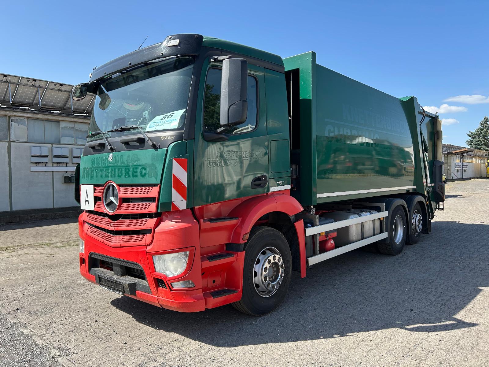 Mercedes-Benz Actros 2540 / Faun VarioPress 524 + Schüttung