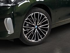 Fahrzeugabbildung BMW 218d AT Luxury Line -- AHK/Pano/DrivingProf/19LM