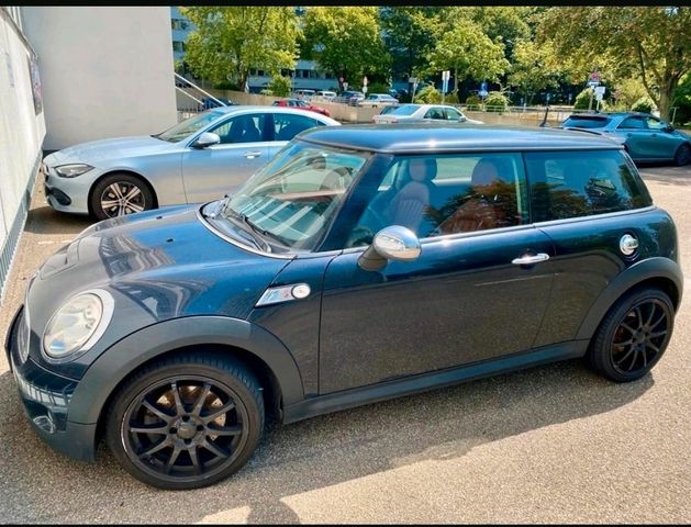 MINI Mini Cooper S Leder Klima PDC Xenon Scheck...