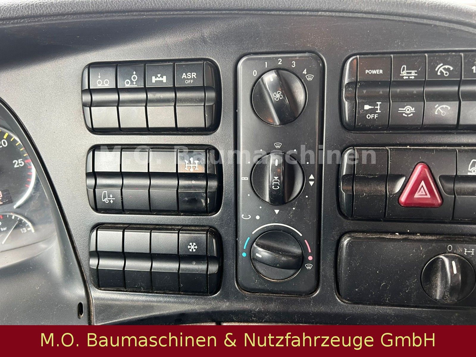 Fahrzeugabbildung Mercedes-Benz Actros 2541/ AC / Euro 5 /L+L Achse/Meiler AK 16
