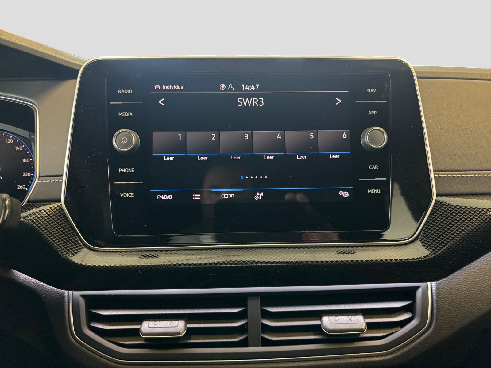 Volkswagen T-Cross - Bild 7