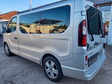 Opel Vivaro - 3