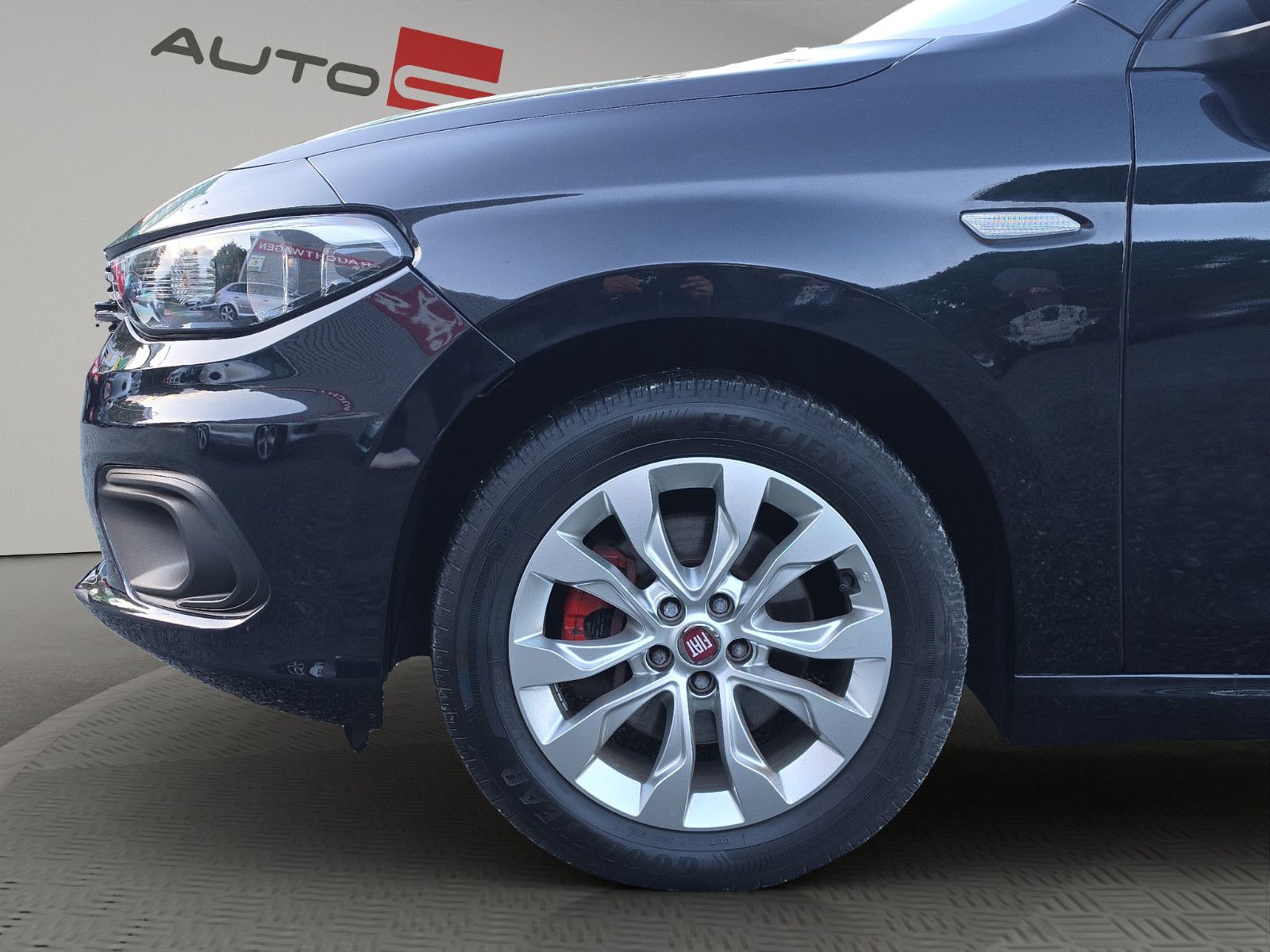 Fahrzeugabbildung Fiat Tipo Street NAVI SHZ PDC
