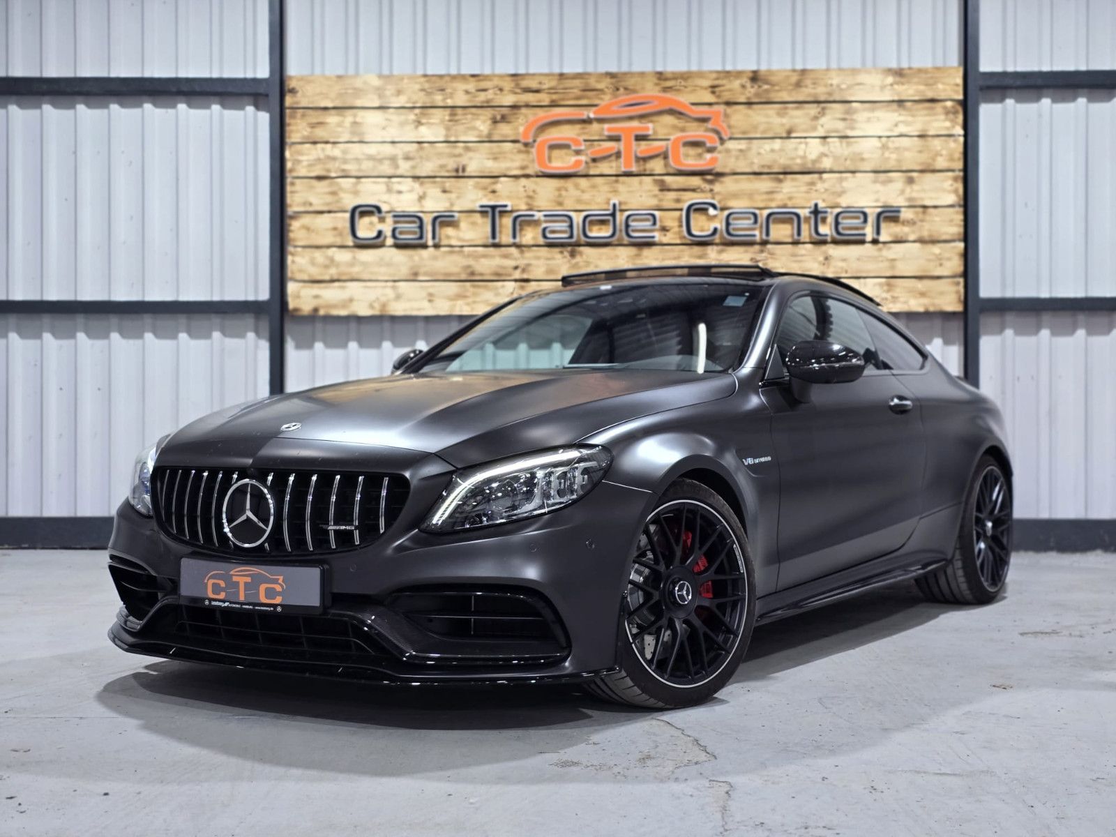 MERCEDES-BENZ Coupe C63 S AMG/Carbon/Pano/Garantie/Inspekt.NEU