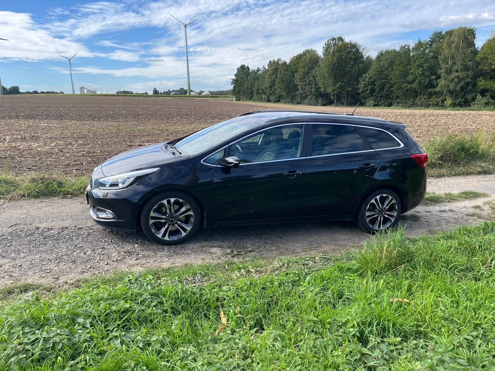 Kia cee'd Sportswagon 1.6 CRDi 128 Platinum Edition