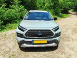 Toyota RAV 4 2.5  Hybrid Adventure AWD - gebrauchte Toyota RAV 4 aus dem Jahr 2024
