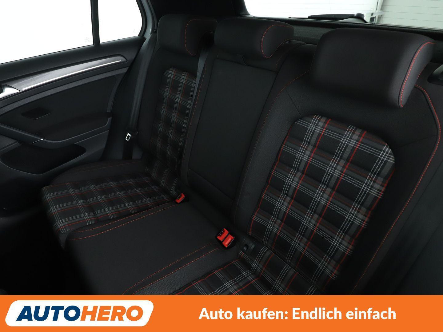 Volkswagen Golf VII 2.0 TSI GTI BlueMotion Tech *NAVI*CAM*