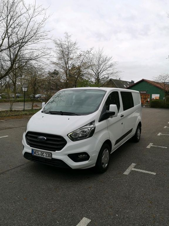 Image of Ford Transit Custom
