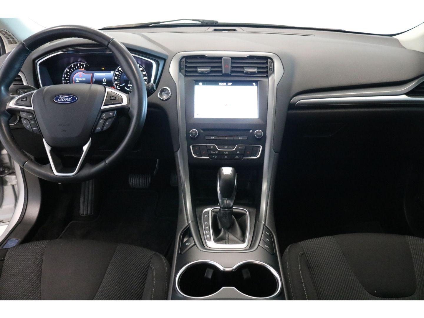 Fahrzeugabbildung Ford Mondeo Turnier Titanium 2.0 TDCi Automatik LED