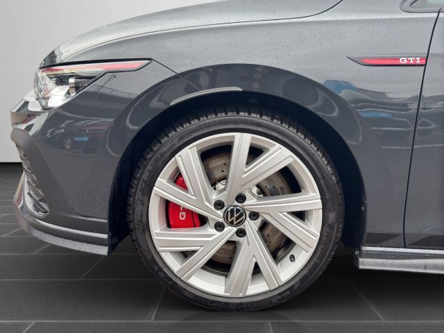 Volkswagen Golf - Bild 9