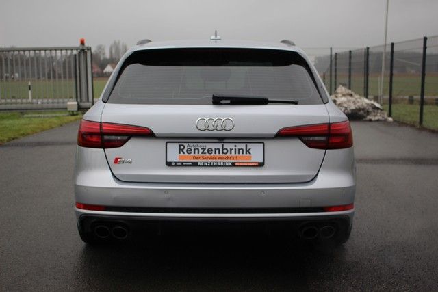 S4 Avant 3.0 TFSI quattro LED+NAVI+B&O+HUD