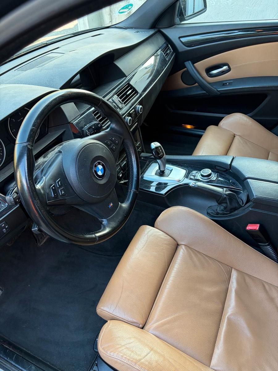 BMW 525 2009 — photo 10