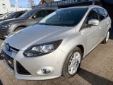 Ford Focus 2.0 TDCi Turnier Titanium Automatik - Ford Focus mit Diesel-Antrieb: Kombi, 2.0