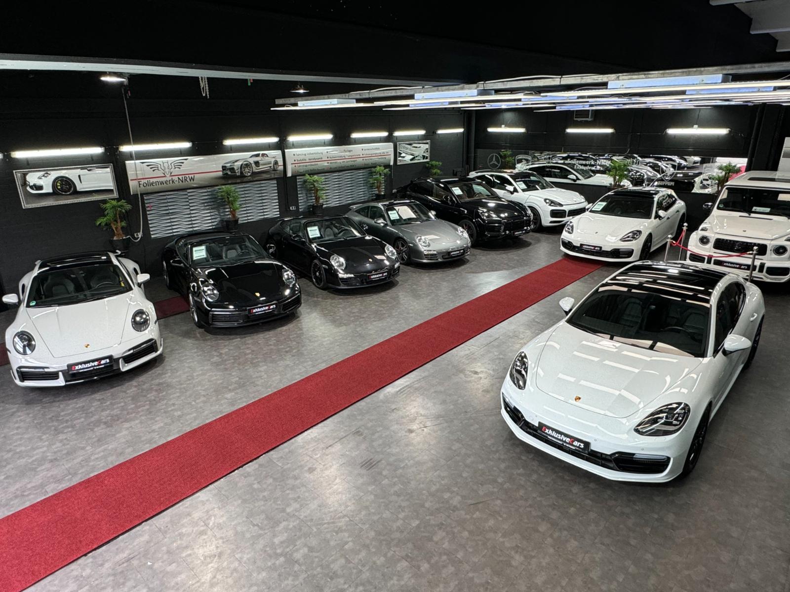 showroom-image-bottom
