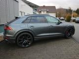 Audi Q8 S line 50 TDI quattro SITZBELÜFTUNG*PANO*AHK - Audi Q8 mit Diesel-Antrieb: Geländewagen