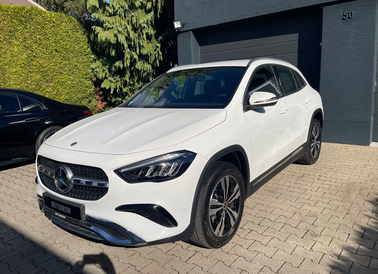 Mercedes-Benz GLA 250 e KAMERA AHK PROGRESSIVE FACELIFT 2025 imagem 3