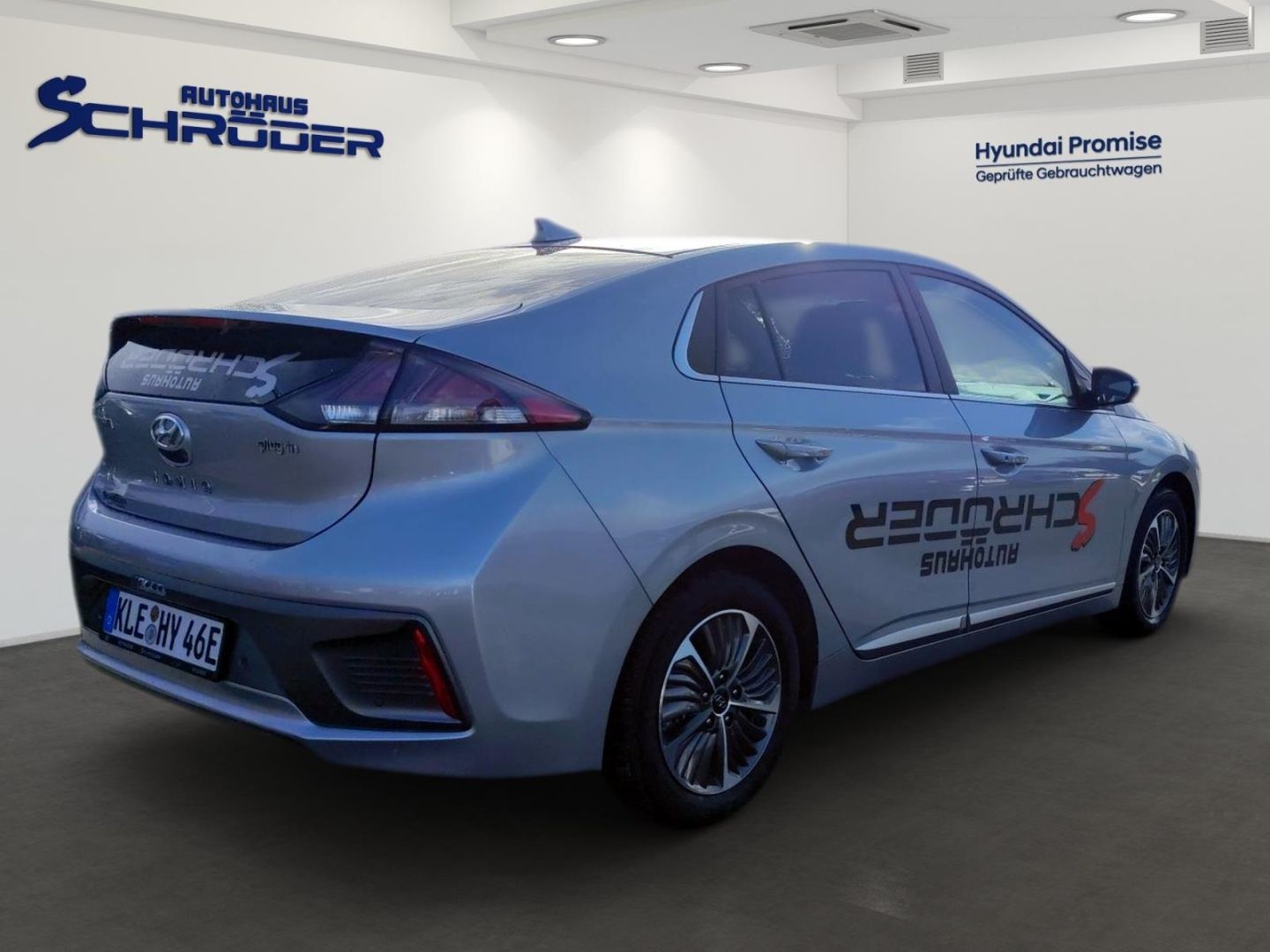 Fahrzeugabbildung Hyundai IONIQ Plug in Hybrid Advantage Navi, LED